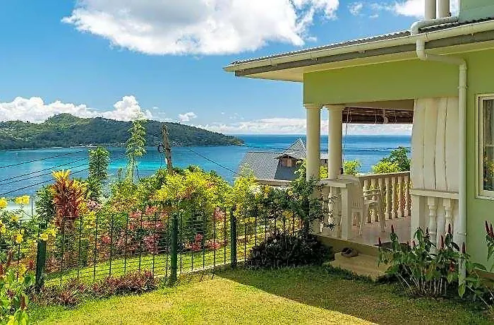 Hotel View Retreat Selfcatering Anse Boileau