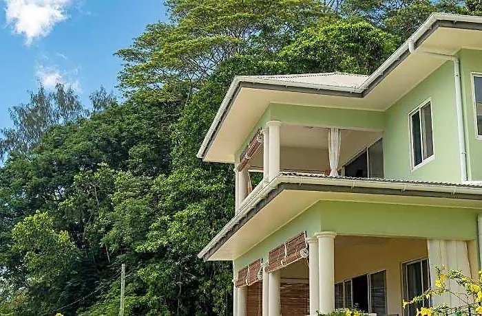 View Retreat Selfcatering Anse Boileau
