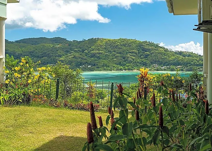 View Retreat Selfcatering Hotel Anse Boileau
