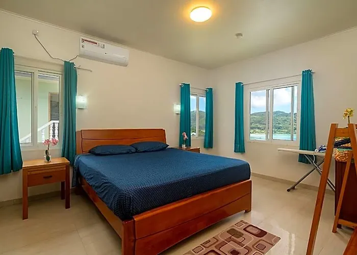 View Retreat Selfcatering 3* Anse Boileau